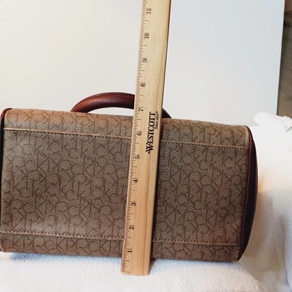 CALVIN Klein  Dome Satchel  Wide Zip Top Opening  Roomy interior - Picture 11 of 14